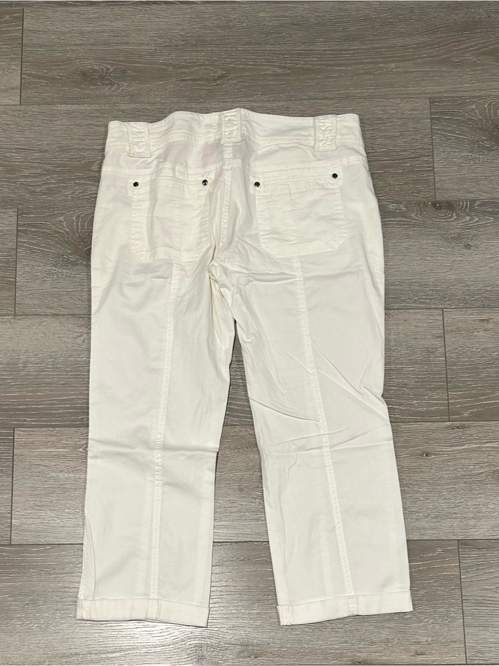 bebe White Pants with Pink Logo Tag - Picture 3 of 5